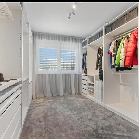 Luxusny Pod Karpatami Bratislava